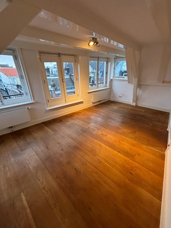 Medium property photo - Warmoesstraat 60-3, 1012 JG Amsterdam